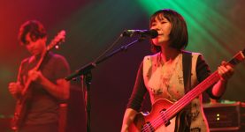 Indie band Deerhoof