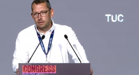 FBU general secretary Steve Wright speaking at tuc congress