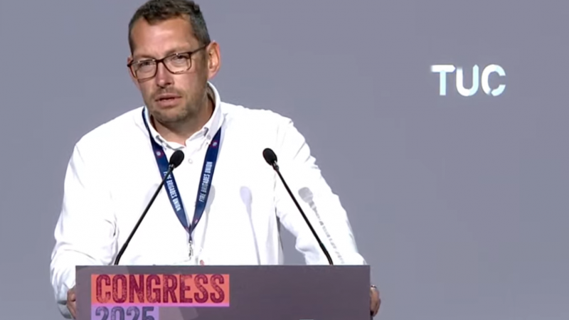 FBU general secretary Steve Wright speaking at tuc congress