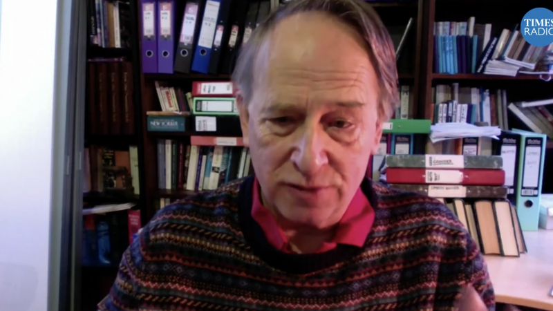 Michael Crick says Farage has "lost it" over racism allegations