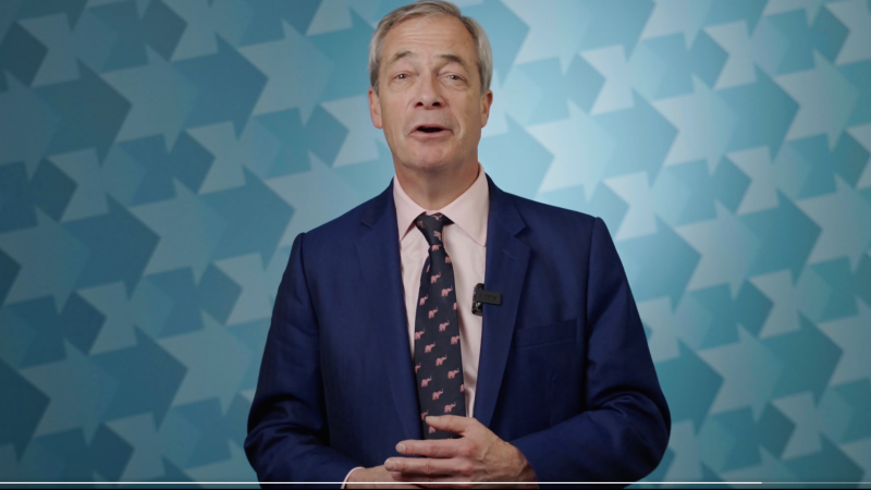 Nigel Farage complains about banknote changes